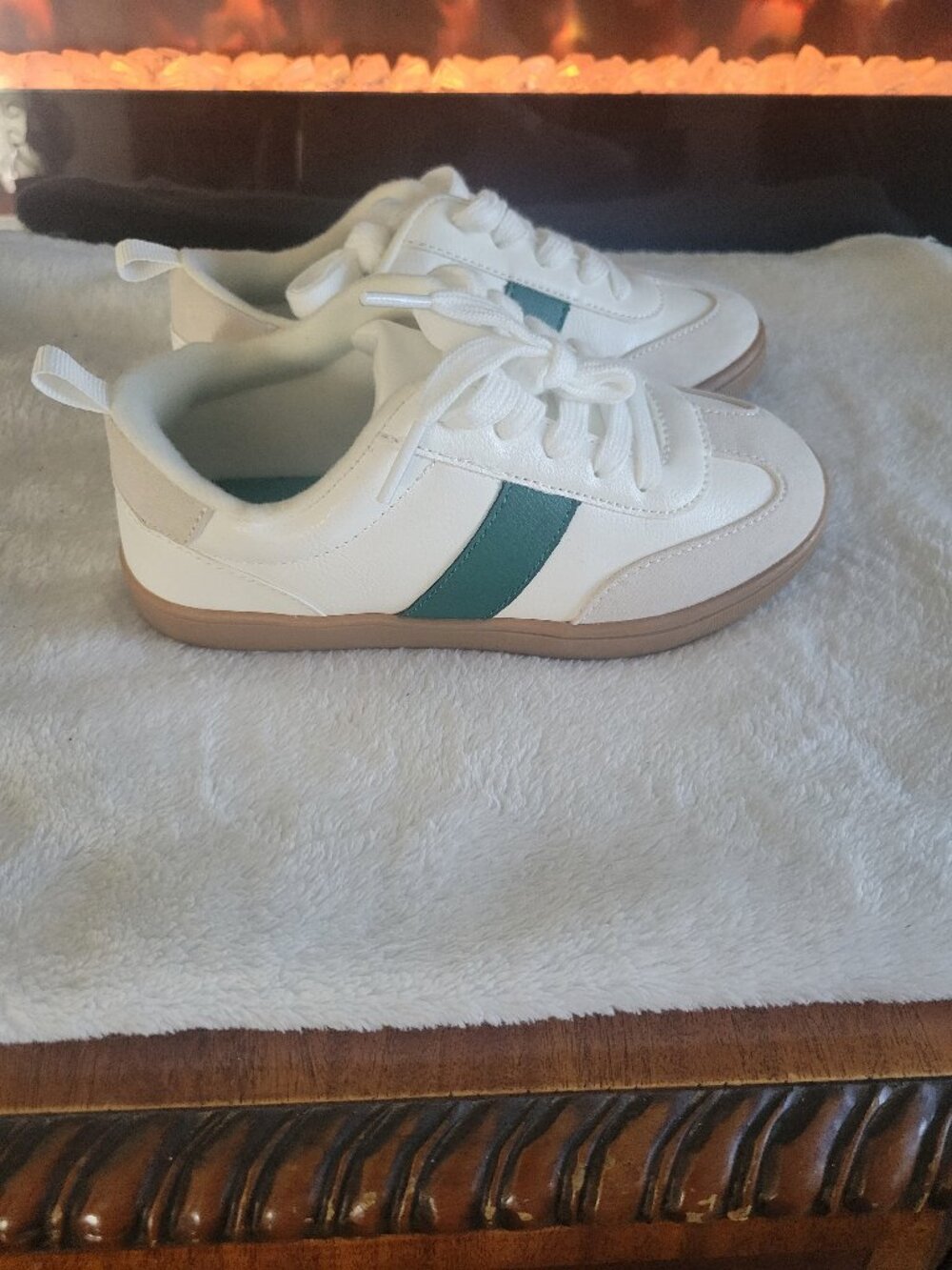 NWOT Boys Only Navy Sneakers Size 1 Little Boy